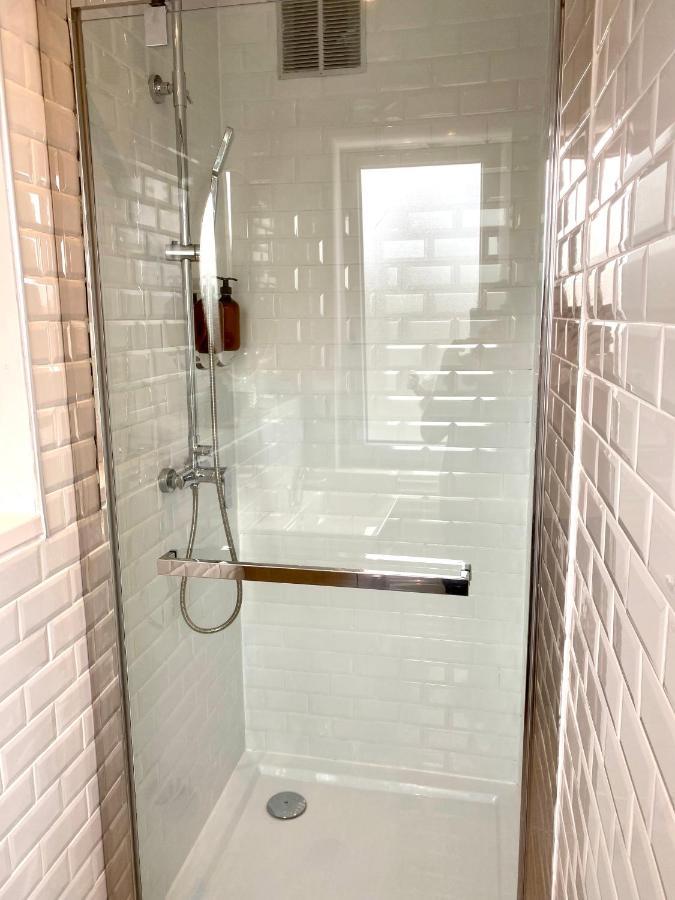 Les Suites Du Beffroi 2 Calais Buitenkant foto